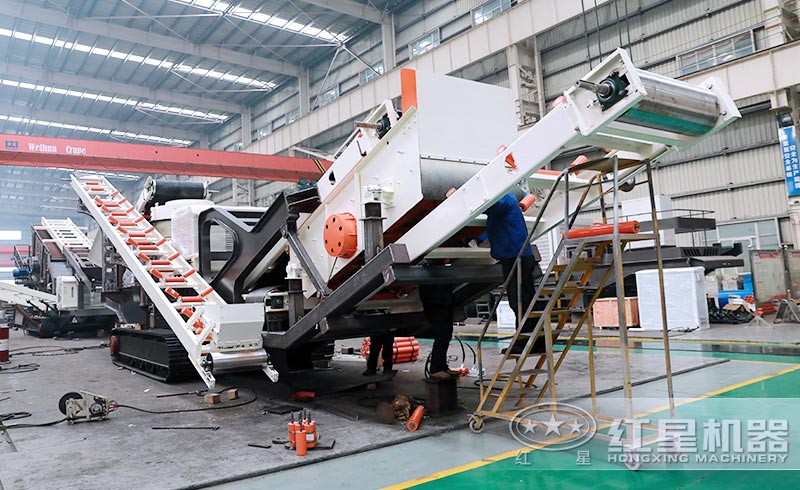 紅星建筑垃圾破碎機生產車間.jpg