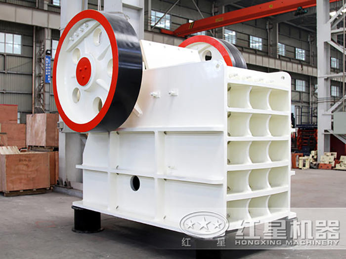 顎式破碎機(jī)可達(dá)到破碎青石的效果 顎式破碎機(jī)可達(dá)到破碎青石的效果