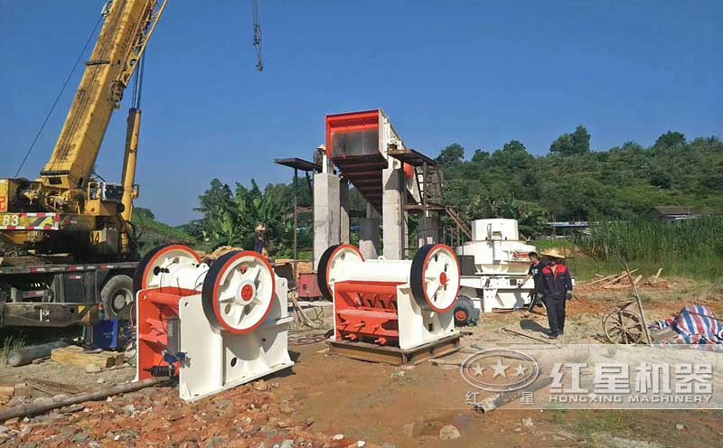 PEX-250×1000細(xì)顎式破石機