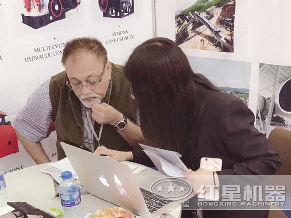 紅星為客戶暖心提供設(shè)備方案及優(yōu)惠報(bào)價(jià) 紅星為客戶暖心提供設(shè)備方案及優(yōu)惠報(bào)價(jià)