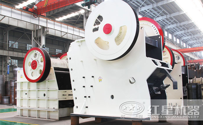 青石粉碎機(jī)廠家 青石粉碎機(jī)廠家